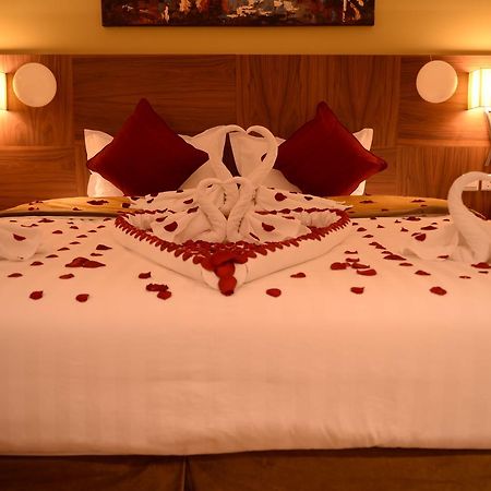 Nawaress Hotel Джизан Экстерьер фото